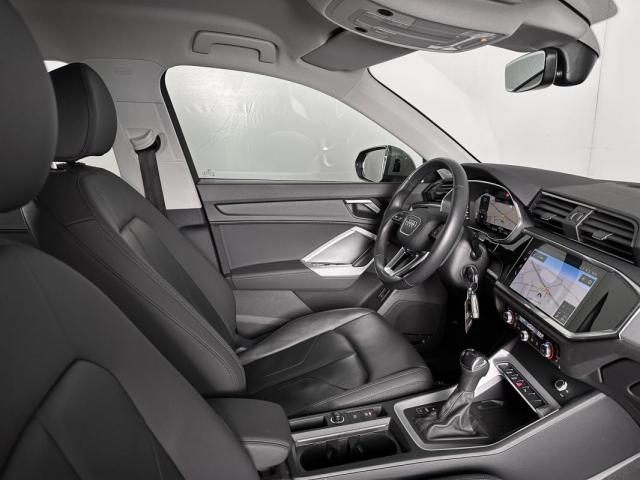 Audi Q3 image 4