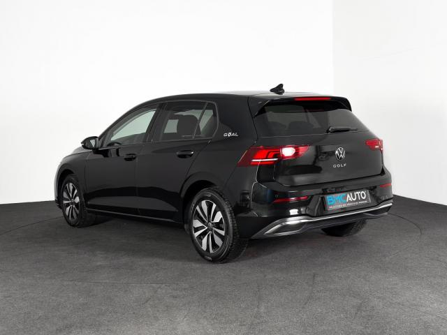 Volkswagen Golf image 4