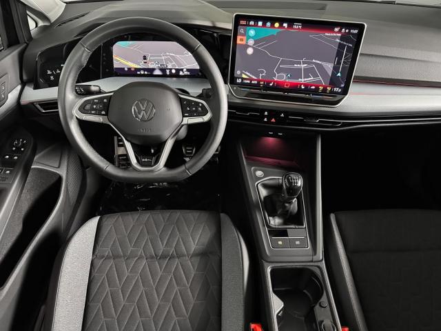 Volkswagen Golf image 3