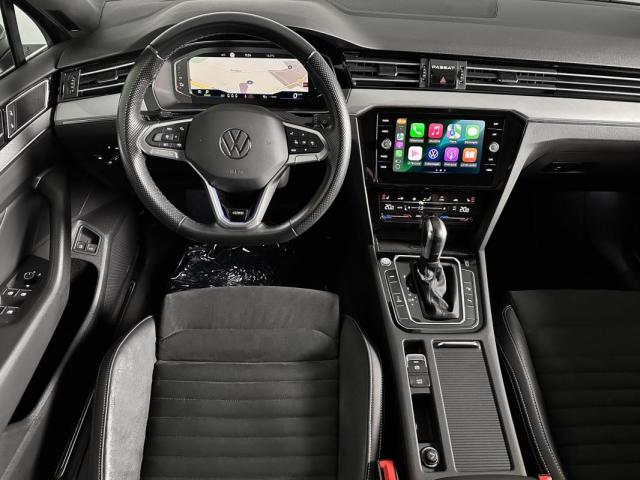 Volkswagen Passat image 6