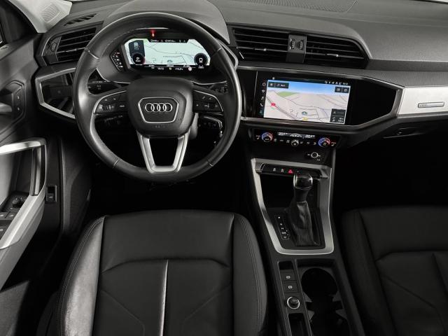 Audi Q3 image 8