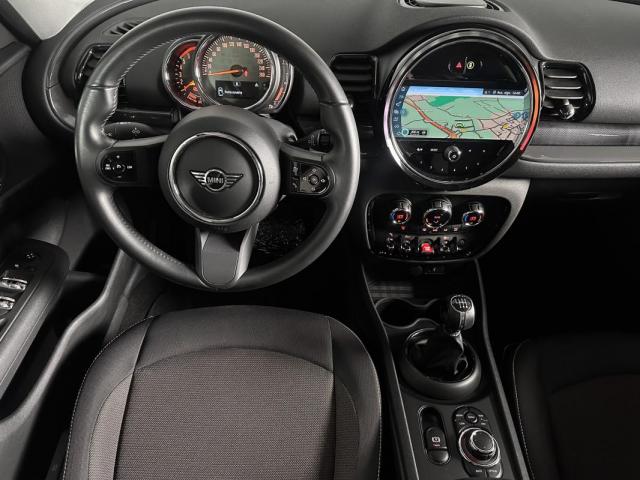 Mini Clubman image 6