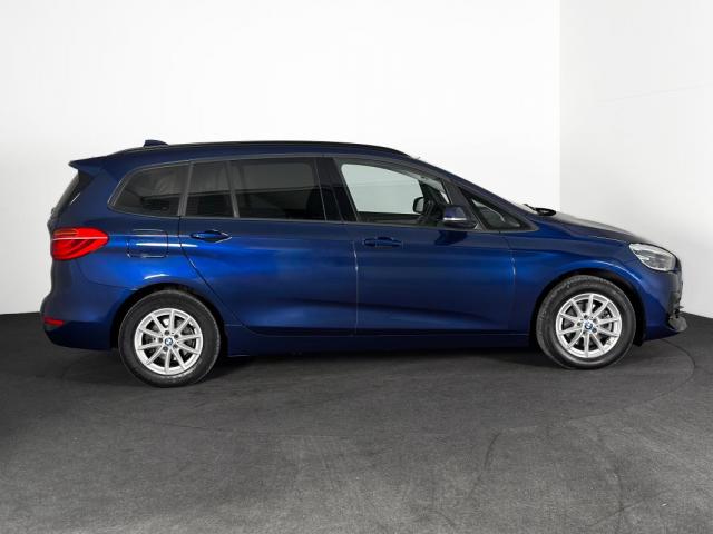 Bmw Serie 2 image 9