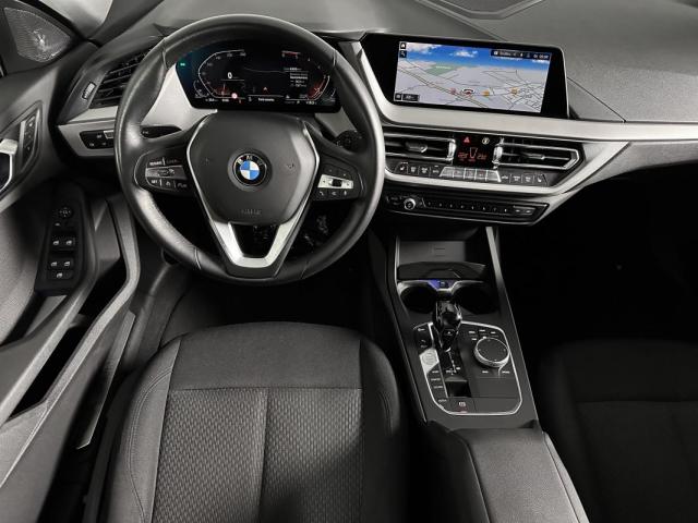 Bmw Serie 2 image 8