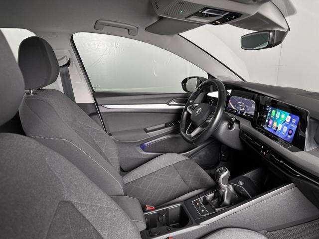 Volkswagen Golf image 9