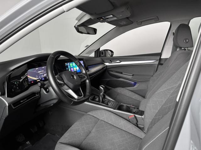 Volkswagen Golf image 6