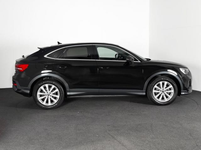 Audi Q3 image 3
