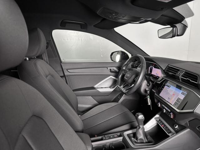 Audi Q3 image 7