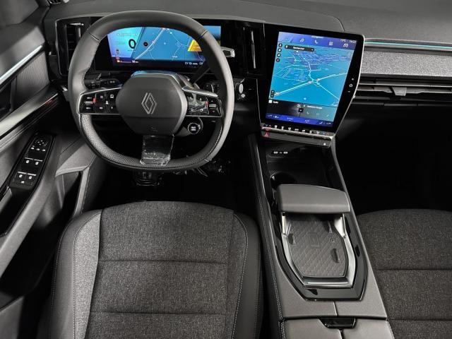 Renault Austral image 9