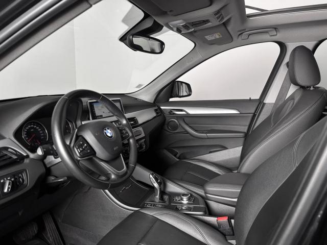 Bmw X1 image 8