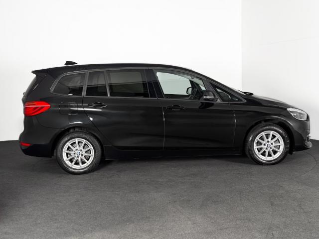 Bmw Serie 2 image 8