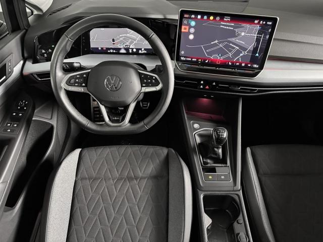 Volkswagen Golf image 6