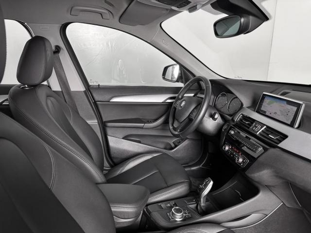 Bmw X1 image 6