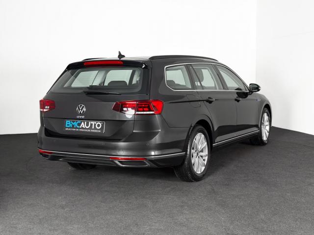 Volkswagen Passat image 4