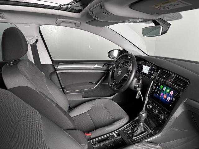 Volkswagen Golf image 3