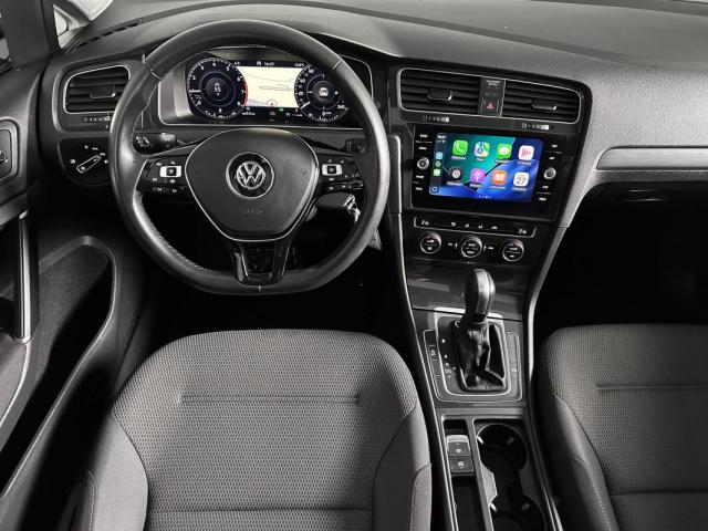 Volkswagen Golf image 1