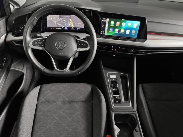 Volkswagen Golf image 8