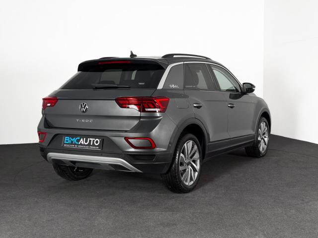 Volkswagen T-Roc image 9