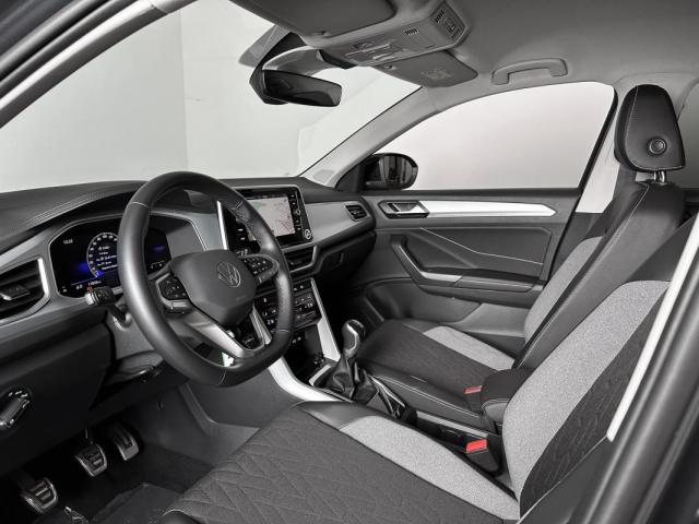 Volkswagen T-Roc image 6