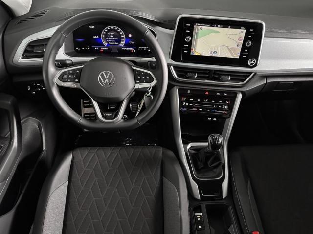 Volkswagen T-Roc image 1