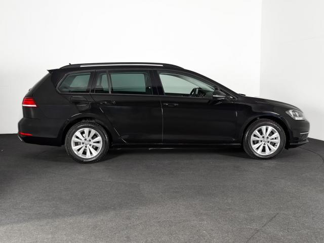 Volkswagen Golf image 2