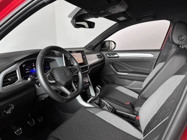 Volkswagen T-Roc image 3
