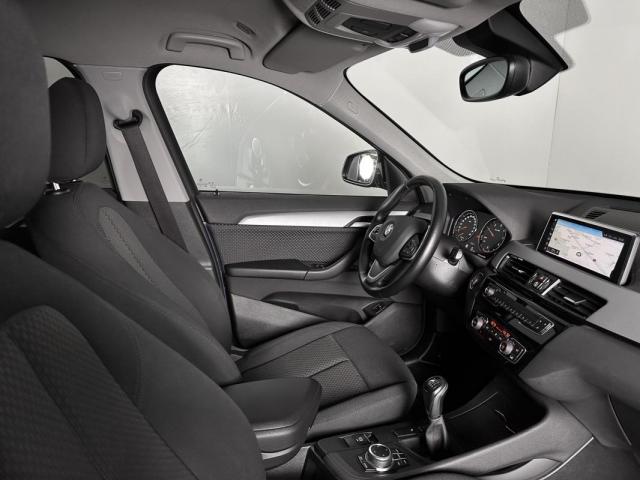 Bmw X1 image 9
