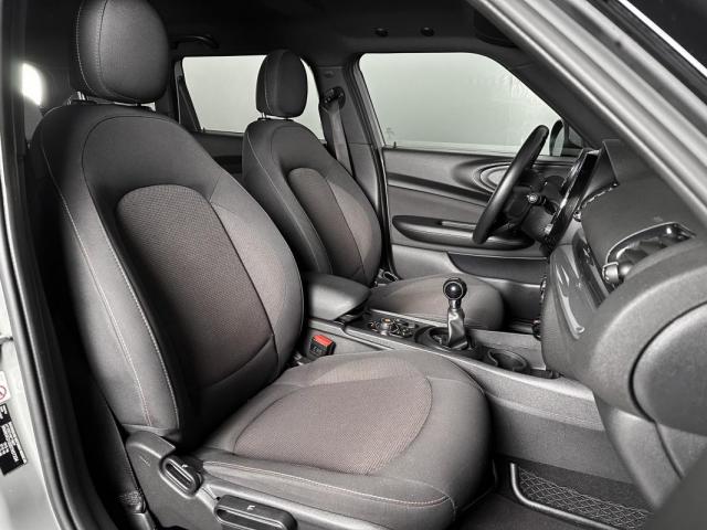 Mini Clubman image 7