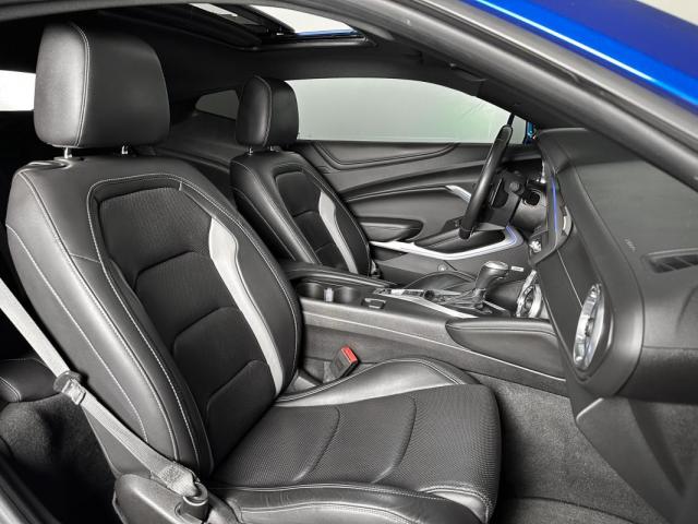 Chevrolet Camaro image 9