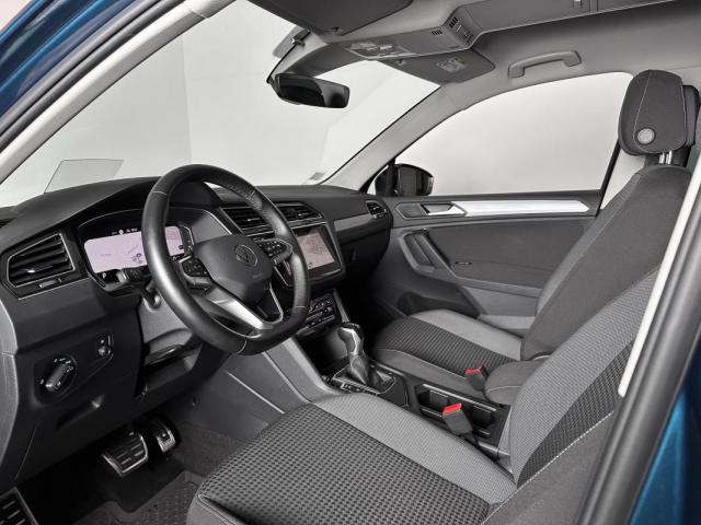 Volkswagen Tiguan image 9