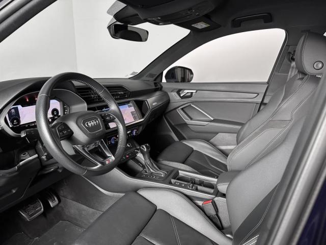 Audi Q3 image 5
