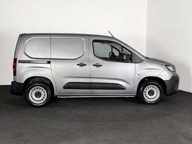 Peugeot Partner image 2