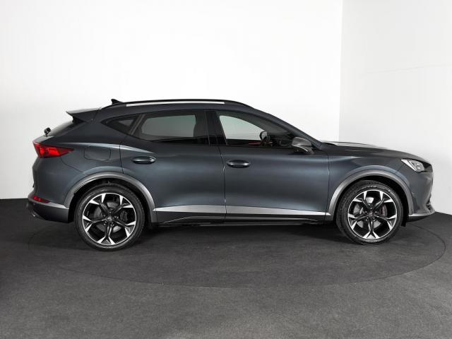 Cupra Formentor image 3