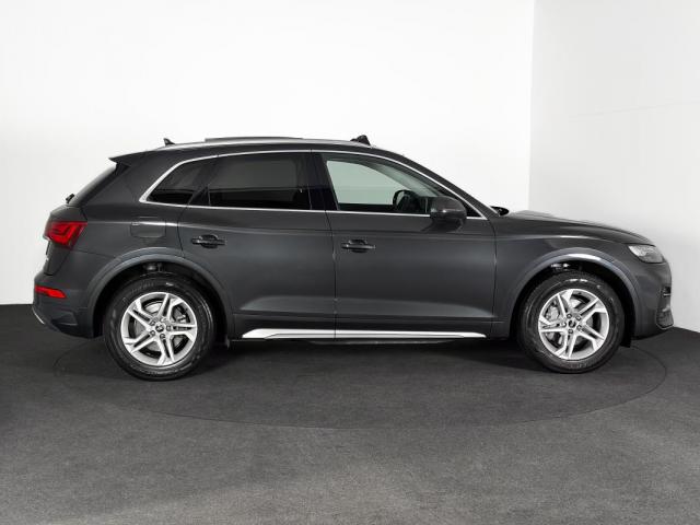 Audi Q5 image 1