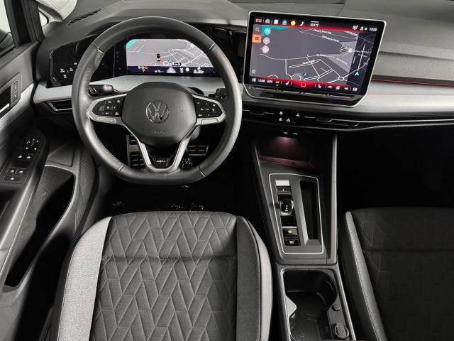 Volkswagen Golf image 7