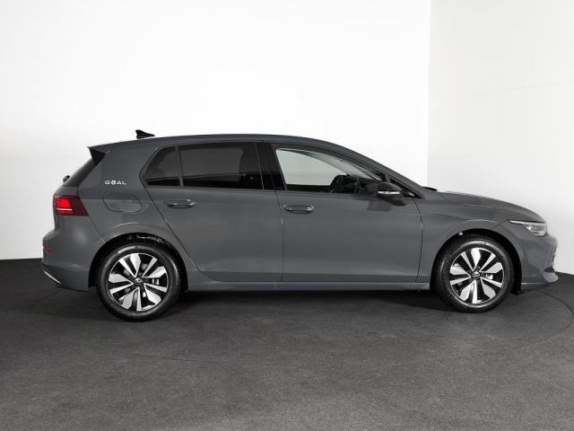 Volkswagen Golf image 4