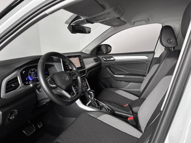 Volkswagen T-Roc image 4