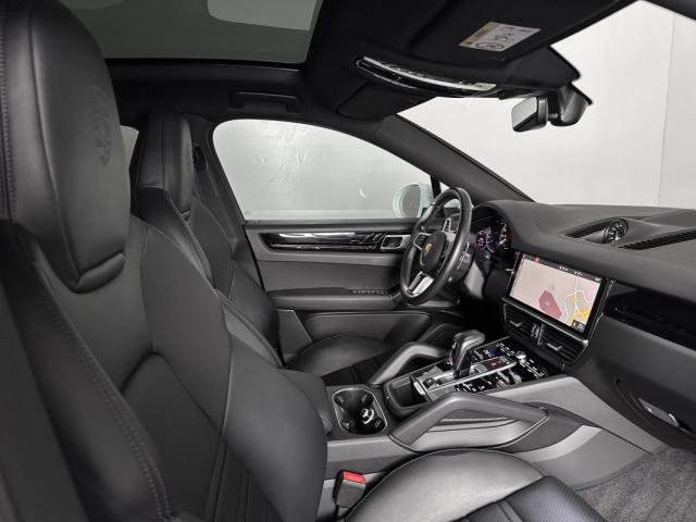 Porsche Cayenne image 3