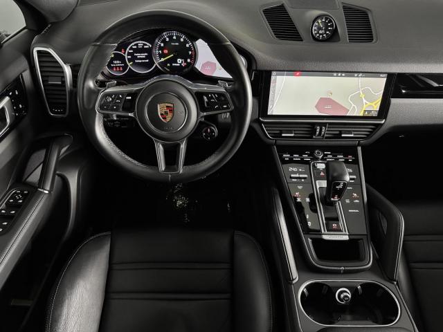 Porsche Cayenne image 9
