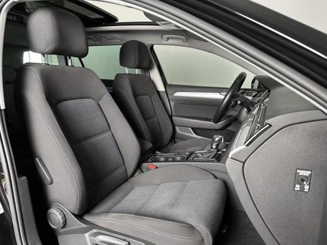 Volkswagen Passat image 7