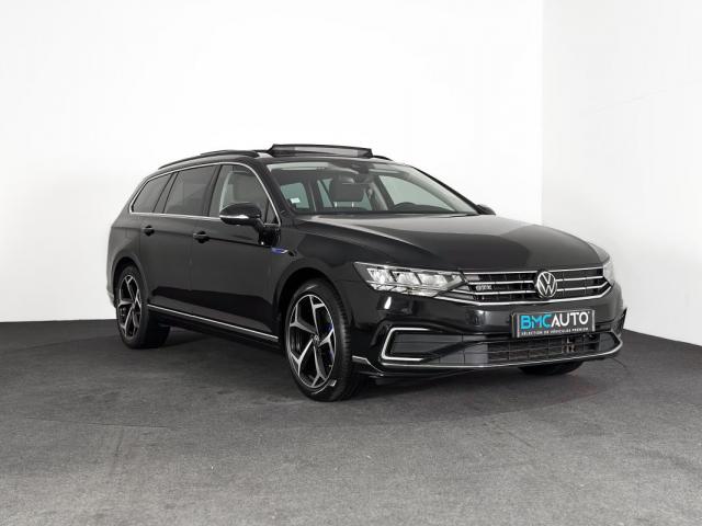 Volkswagen Passat image 9