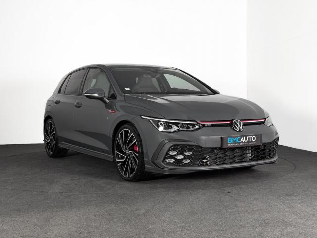 Volkswagen Golf image 6