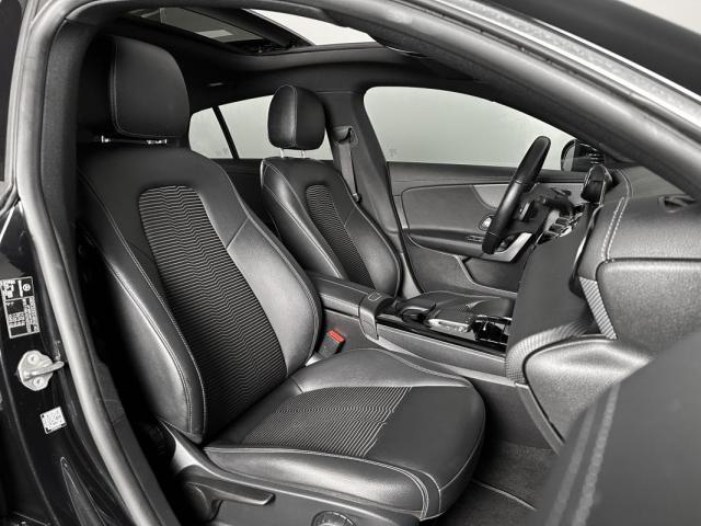 Mercedes Benz Cla image 4