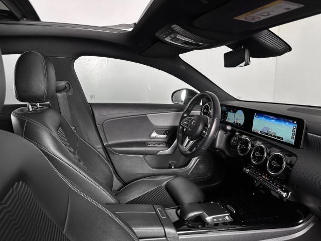 Mercedes Benz Cla image 1