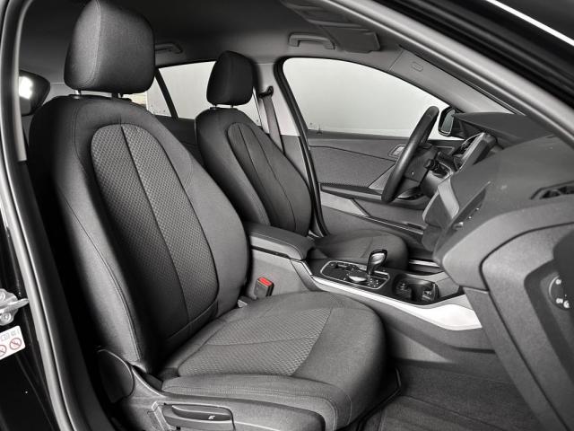 Bmw Série 1 image 1