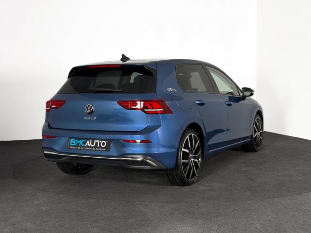 Volkswagen Golf image 9