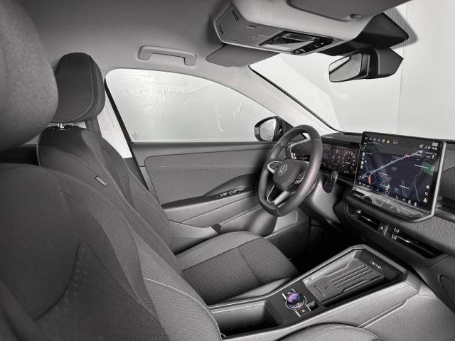 Volkswagen T-Roc image 4