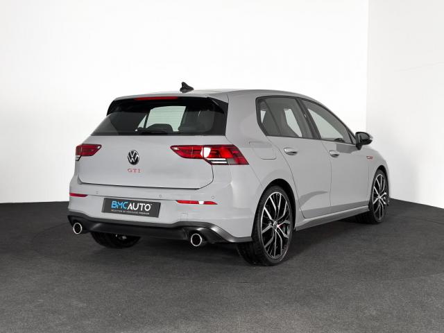 Volkswagen Golf image 4