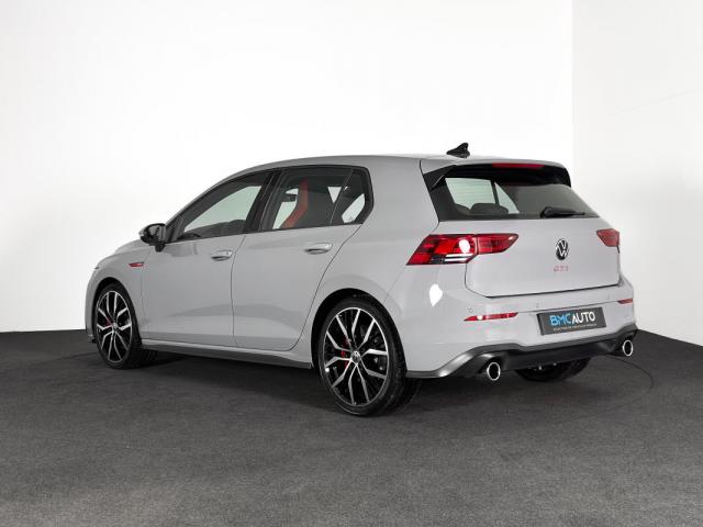Volkswagen Golf image 3