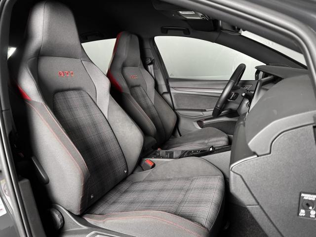 Volkswagen Golf image 5